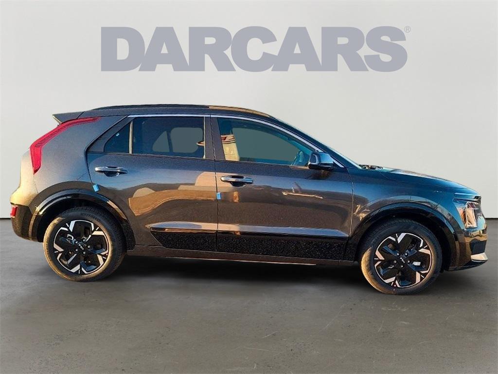 new 2025 Kia Niro EV car, priced at $35,805