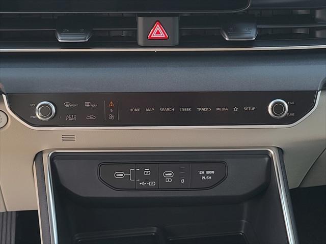 new 2025 Kia Carnival Hybrid car, priced at $42,905