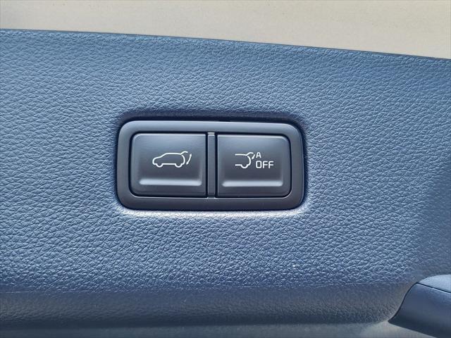 new 2025 Kia Carnival Hybrid car, priced at $42,905