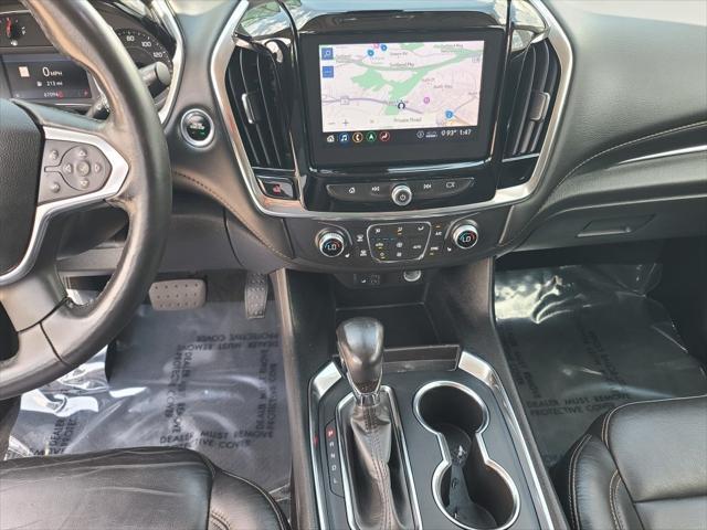 used 2021 Chevrolet Traverse car, priced at $23,900
