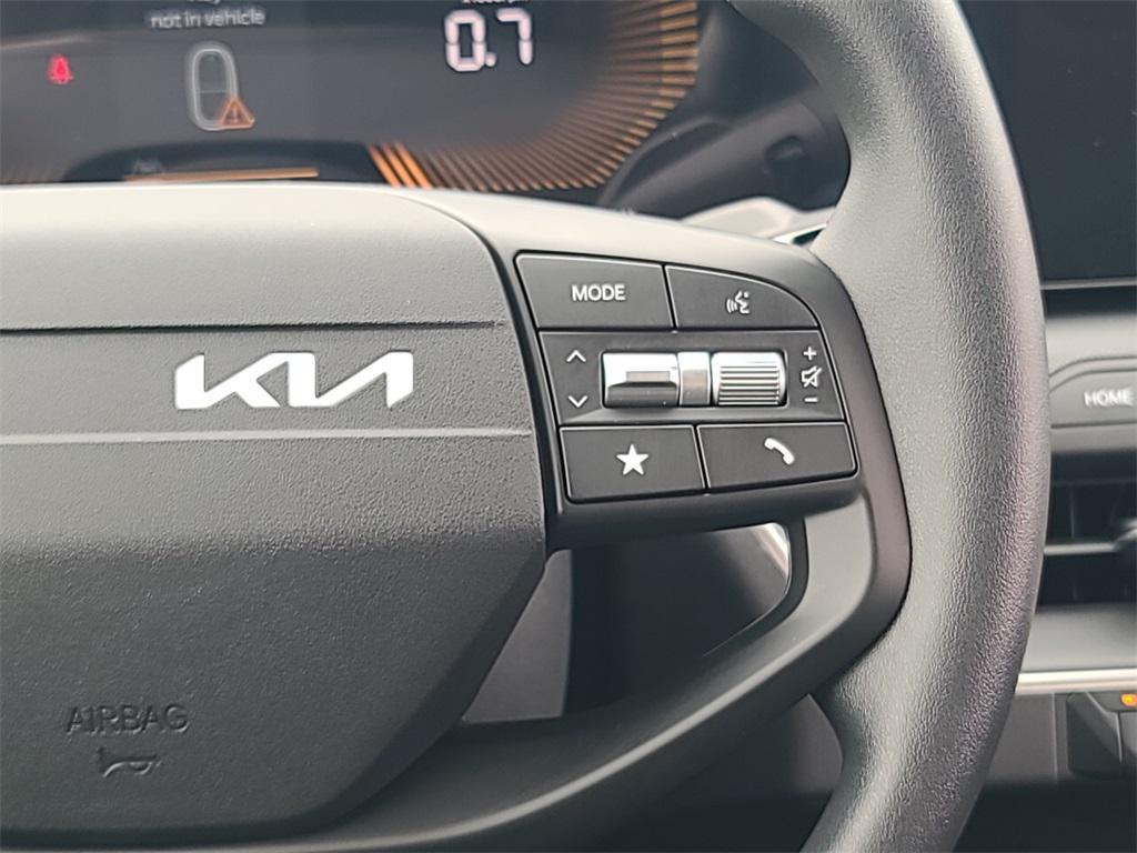 new 2025 Kia K4 car, priced at $21,520