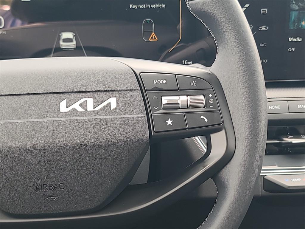 new 2025 Kia K4 car, priced at $22,260