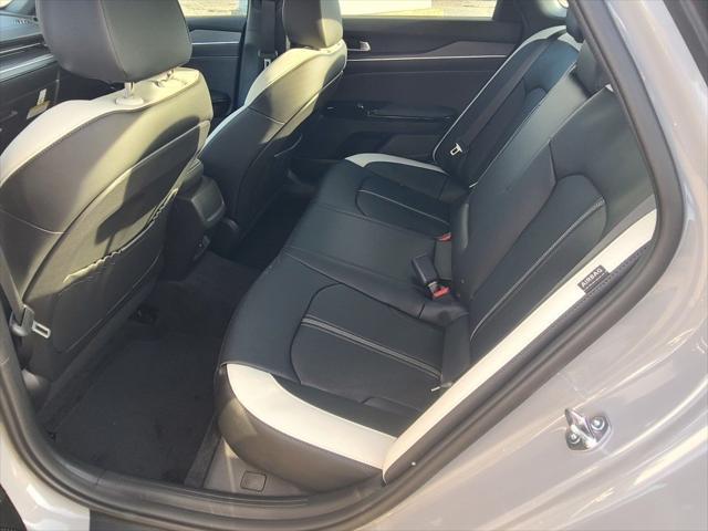 new 2025 Kia K5 car, priced at $26,475