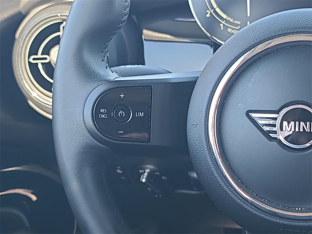used 2023 MINI Hardtop car, priced at $23,330
