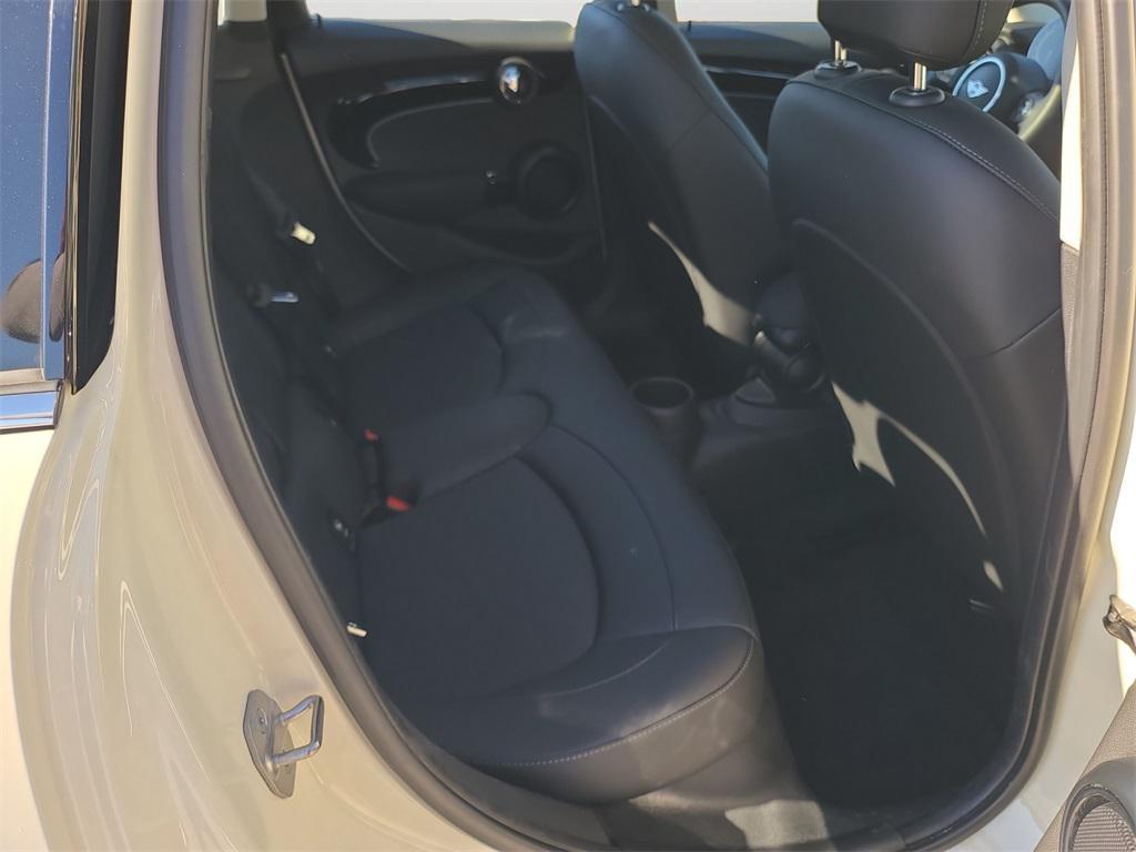 used 2023 MINI Hardtop car, priced at $23,330