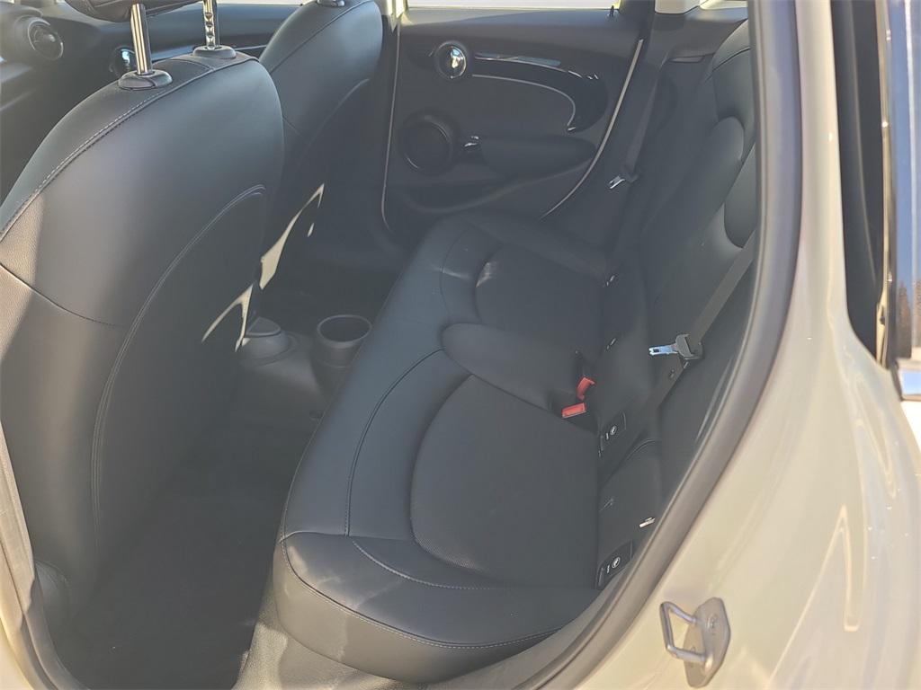 used 2023 MINI Hardtop car, priced at $23,330