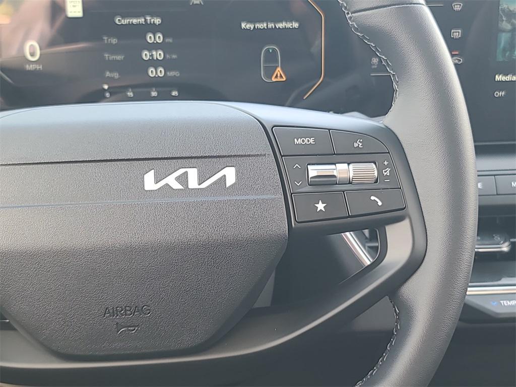 new 2025 Kia K4 car, priced at $22,590