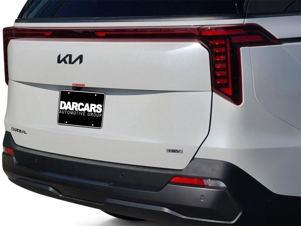 new 2025 Kia Carnival Hybrid car, priced at $50,195