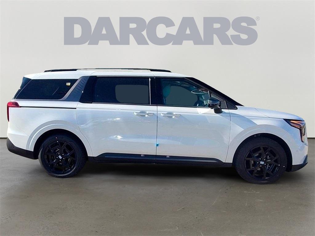 new 2025 Kia Carnival Hybrid car, priced at $50,195