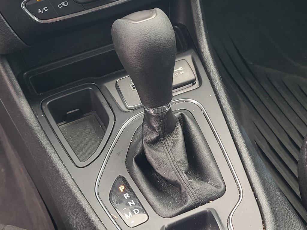 used 2019 Jeep Cherokee car, priced at $15,490