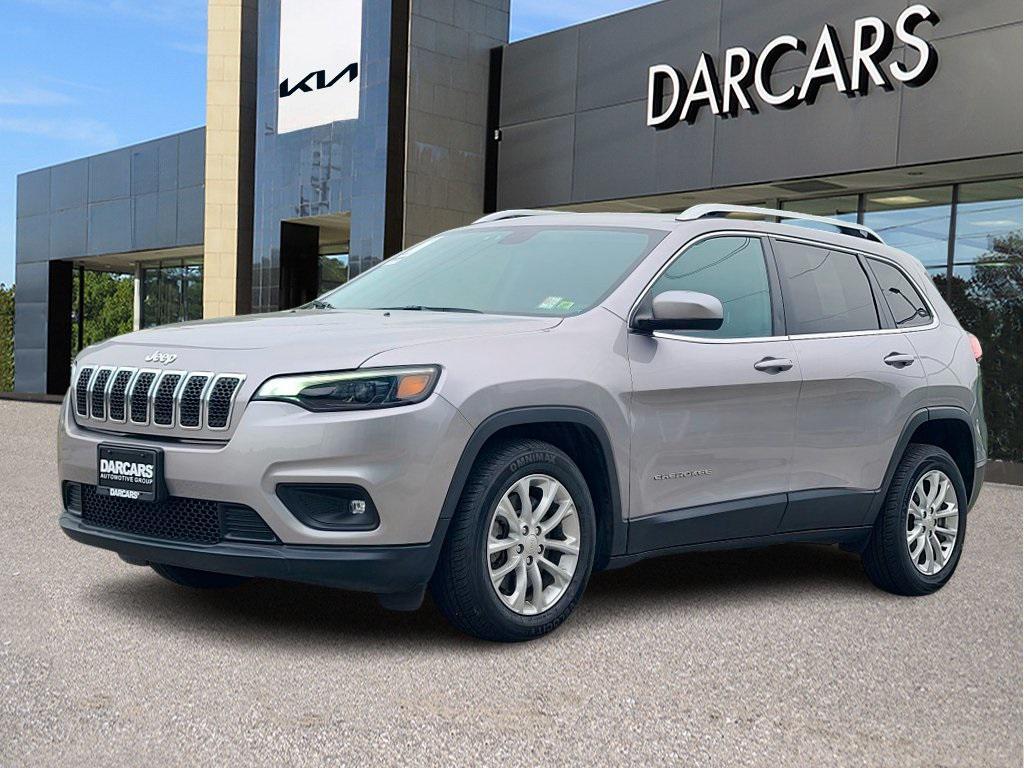 used 2019 Jeep Cherokee car, priced at $15,490
