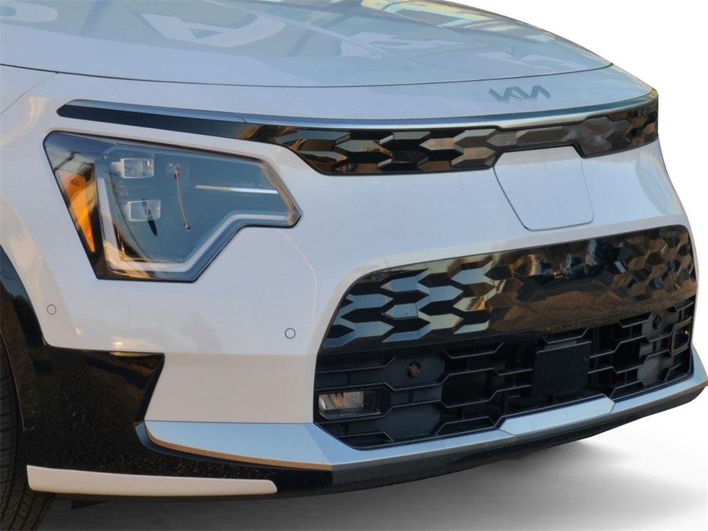 new 2025 Kia Niro EV car, priced at $35,800