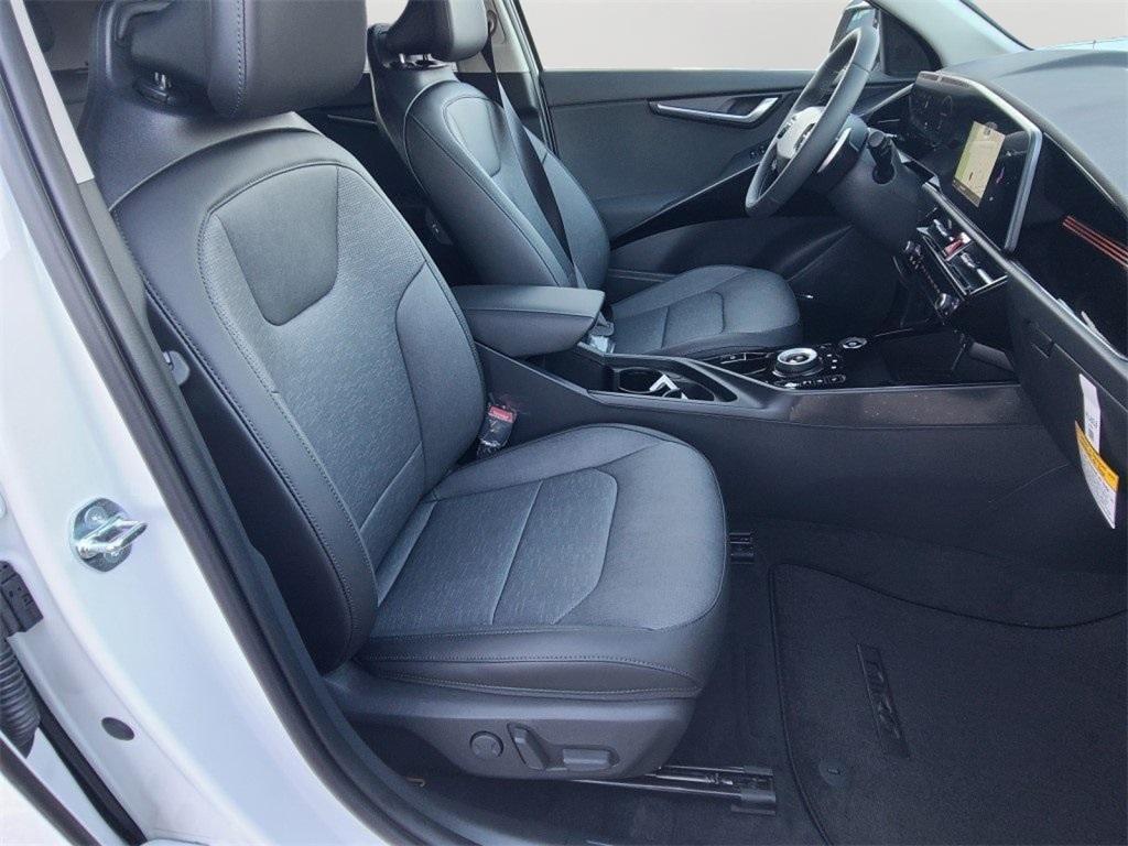 new 2025 Kia Niro EV car, priced at $35,800