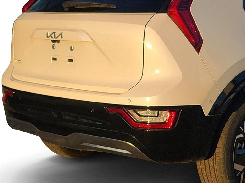 new 2025 Kia Niro EV car, priced at $35,800