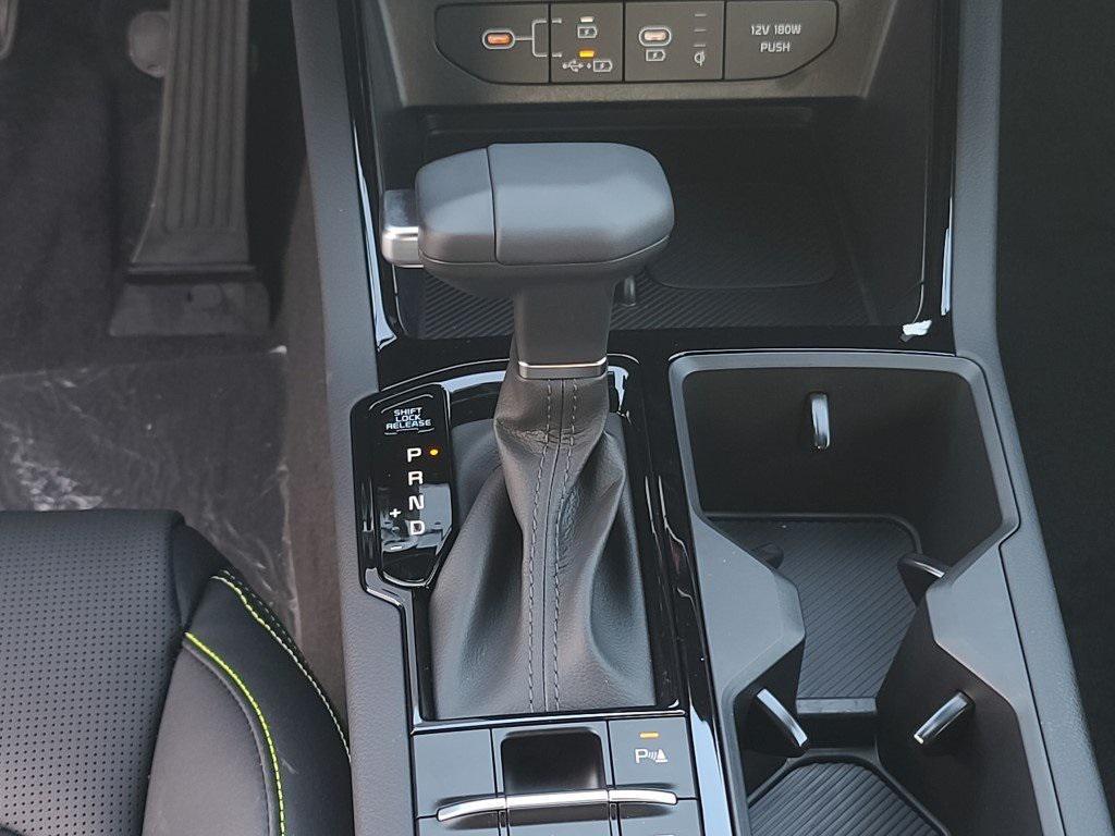 new 2025 Kia K5 car, priced at $33,746