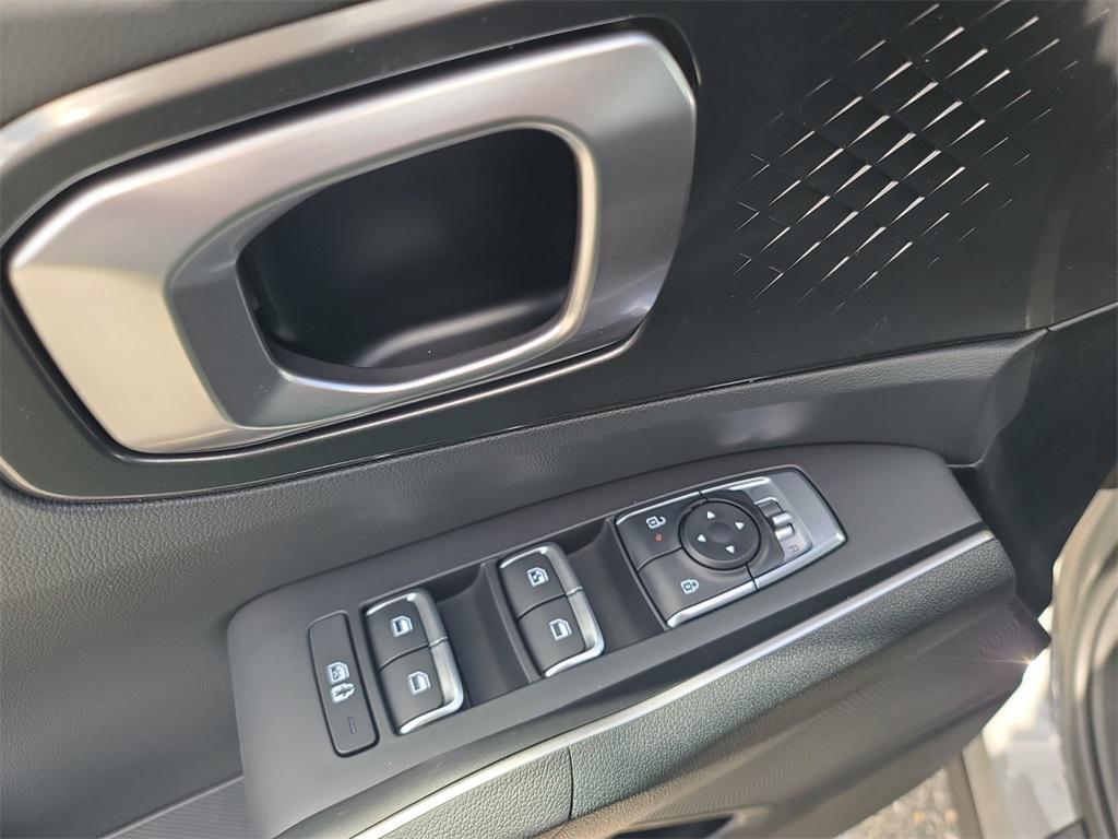 new 2026 Kia Sorento car, priced at $34,199