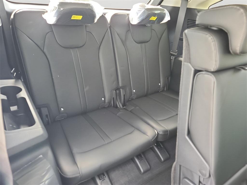new 2026 Kia Sorento car, priced at $34,199