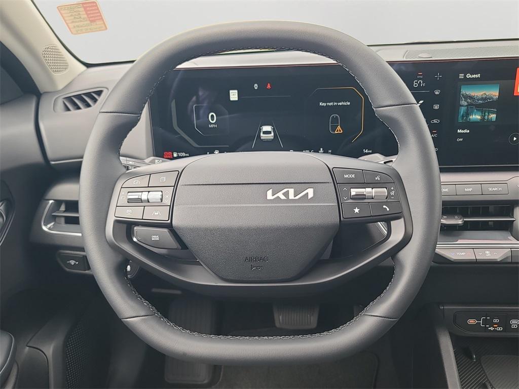 new 2025 Kia K4 car, priced at $25,375