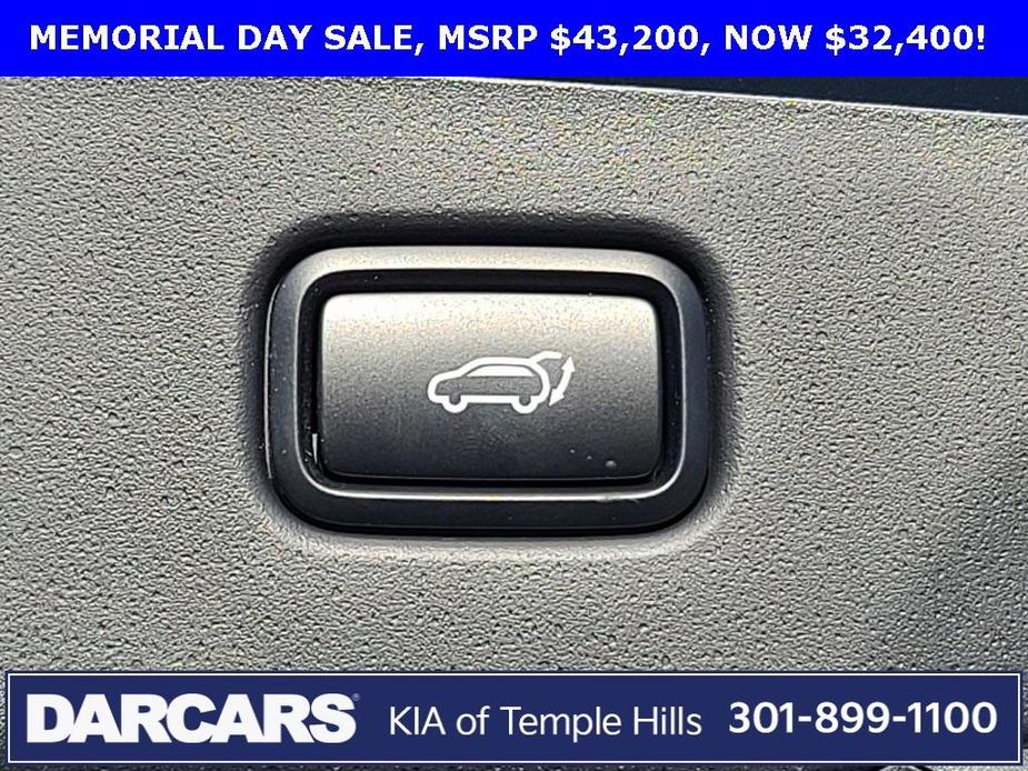 new 2024 Kia Niro EV car, priced at $32,400