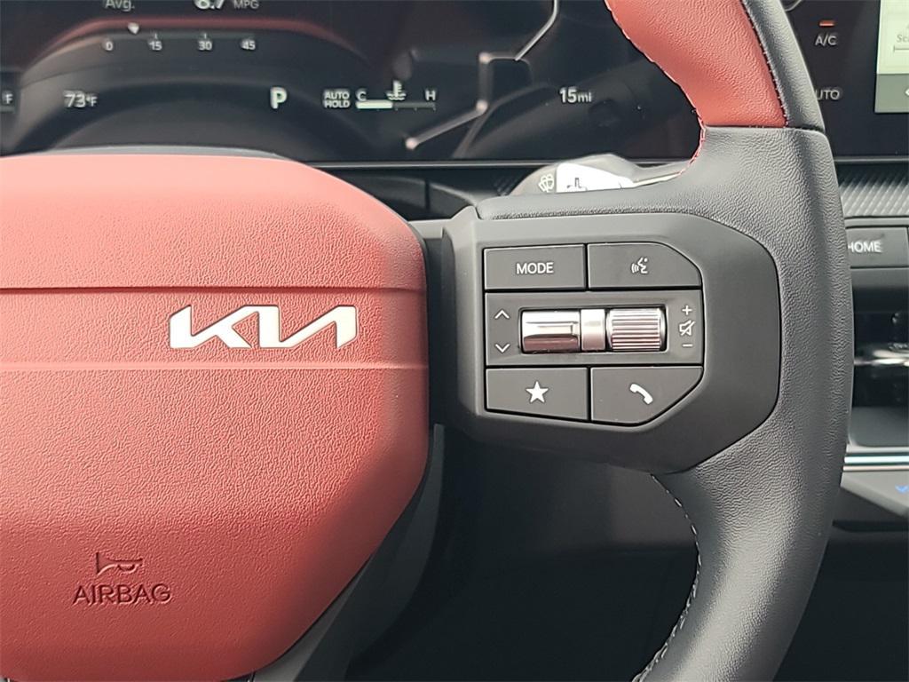 new 2025 Kia K4 car, priced at $28,910