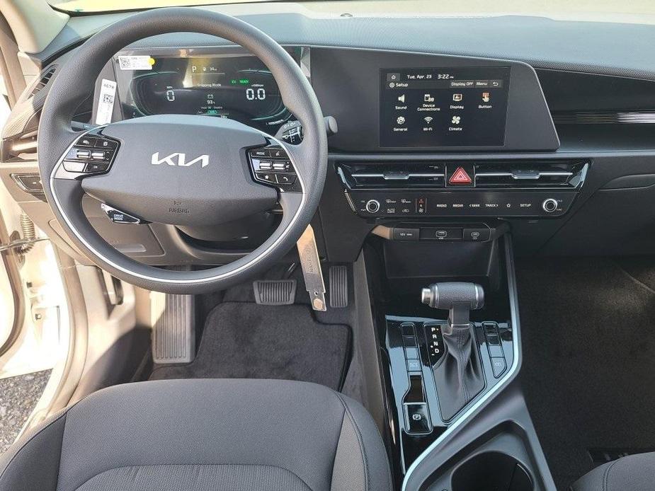 new 2024 Kia Niro car, priced at $25,995