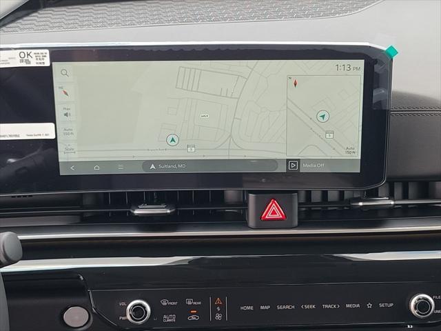 new 2026 Kia Carnival Hybrid car, priced at $55,660