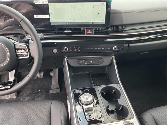 new 2026 Kia Carnival Hybrid car, priced at $55,660