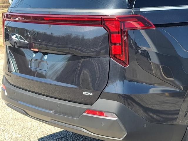 new 2025 Kia Carnival Hybrid car, priced at $52,780
