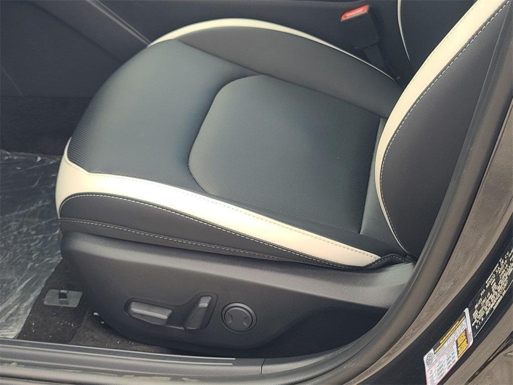 new 2025 Kia K4 car, priced at $25,996