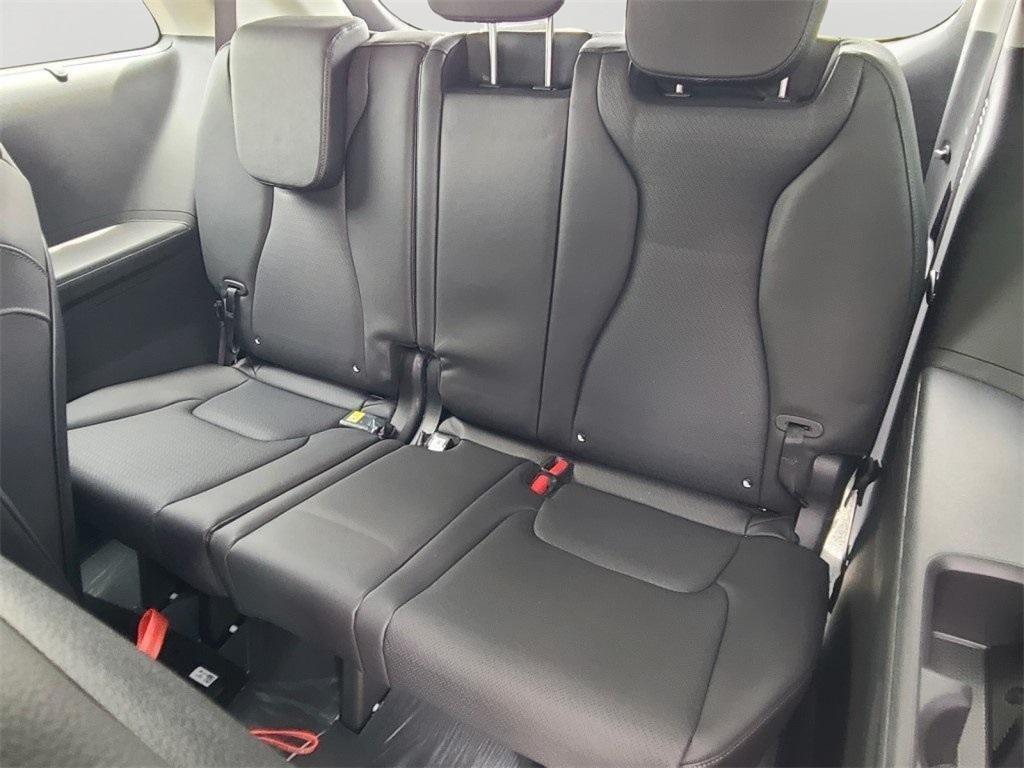 new 2026 Kia Carnival Hybrid car, priced at $51,199