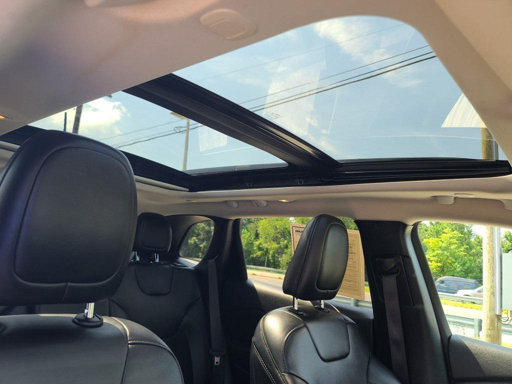 used 2020 Jeep Cherokee car, priced at $19,899