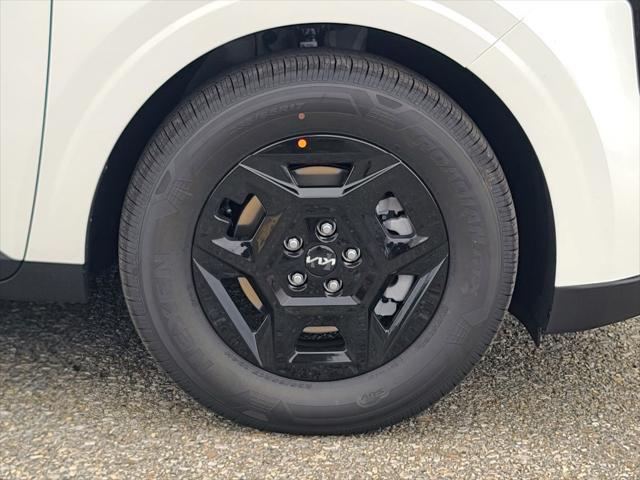 new 2025 Kia Carnival car, priced at $37,999