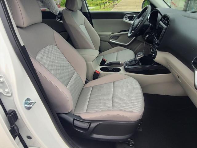 new 2025 Kia Soul car, priced at $20,454
