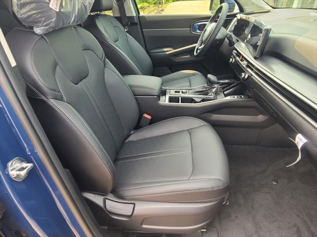 new 2025 Kia Sorento car, priced at $36,905