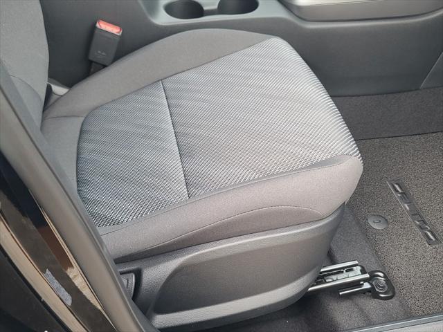 new 2025 Kia Seltos car, priced at $24,920