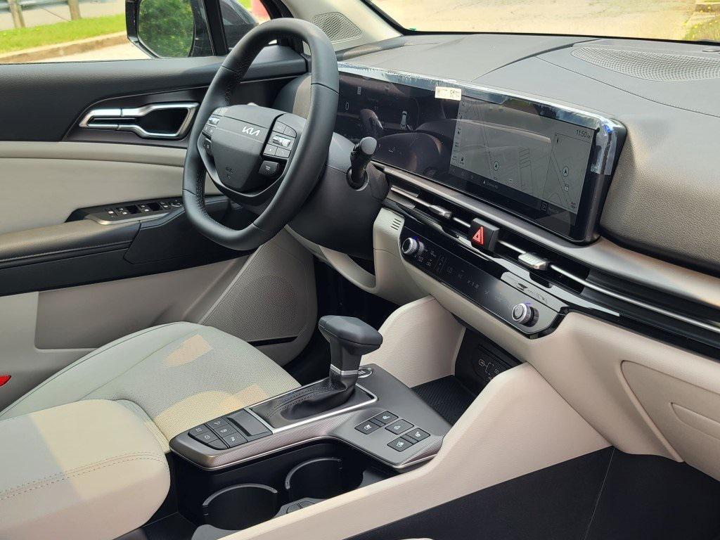 new 2026 Kia Sportage car, priced at $35,695