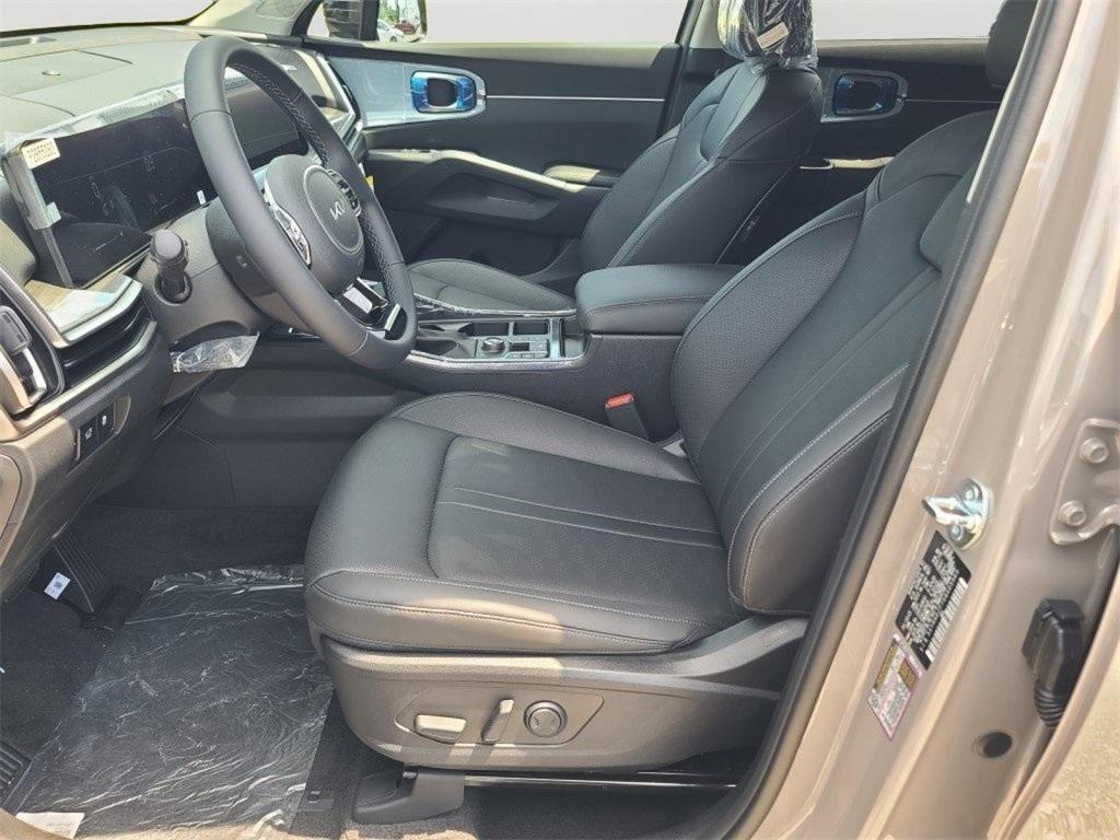 new 2025 Kia Sorento car, priced at $36,996