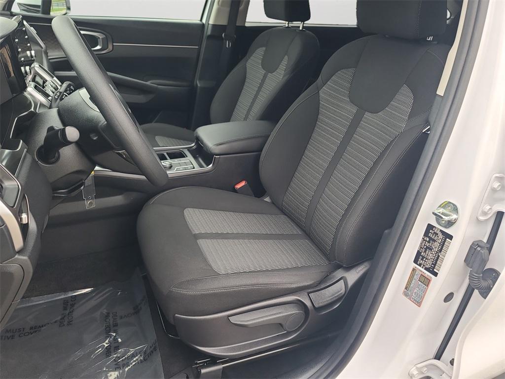 used 2022 Kia Sorento car, priced at $18,180