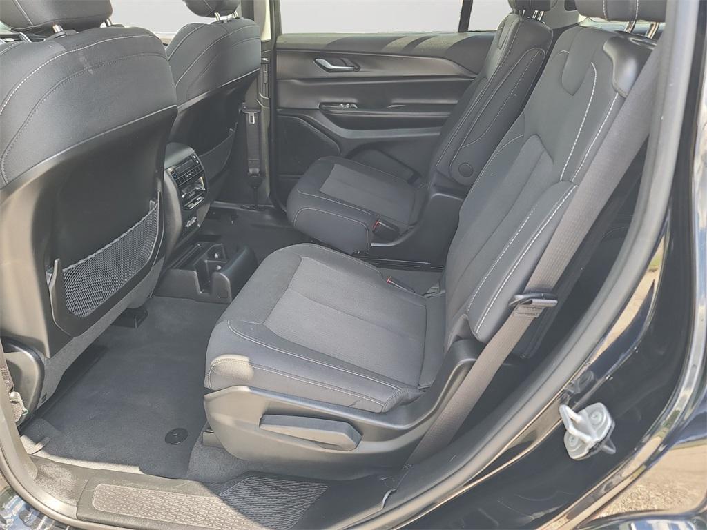 used 2023 Jeep Grand Cherokee L car, priced at $26,998