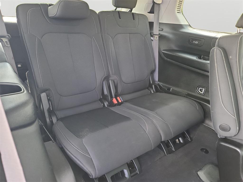 used 2023 Jeep Grand Cherokee L car, priced at $26,998