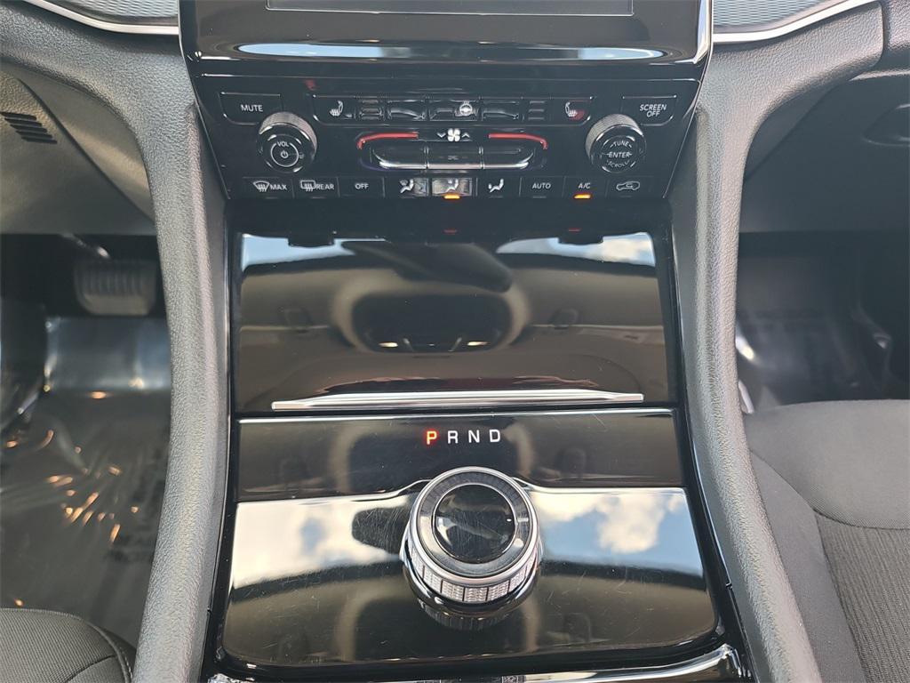 used 2023 Jeep Grand Cherokee L car, priced at $26,998