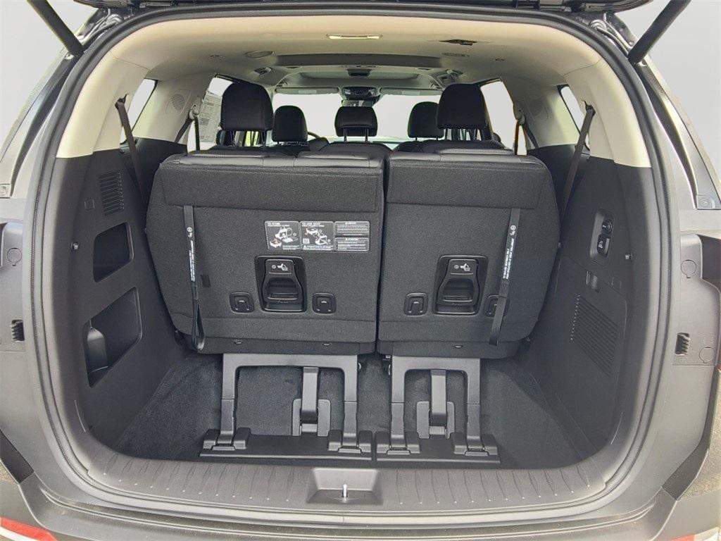 new 2026 Kia Carnival Hybrid car, priced at $46,299