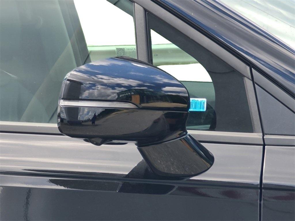 new 2026 Kia Carnival Hybrid car, priced at $46,299