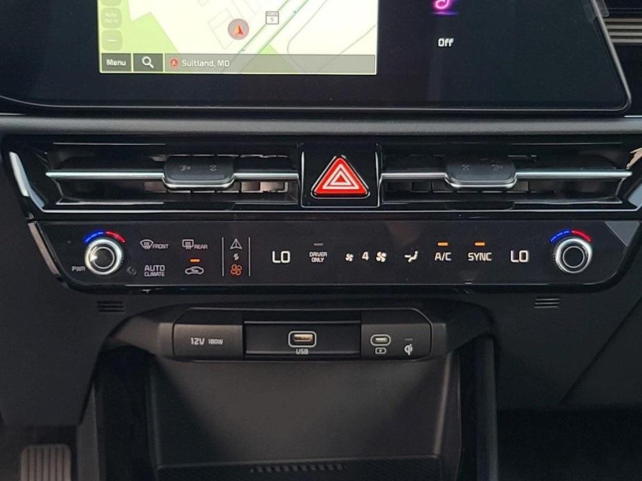 new 2024 Kia Niro Plug-In Hybrid car, priced at $34,240