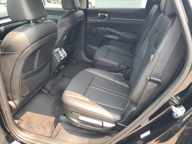 new 2025 Kia Sorento car, priced at $39,410