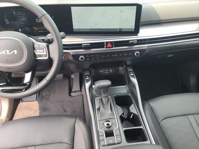 new 2025 Kia Sorento car, priced at $39,410