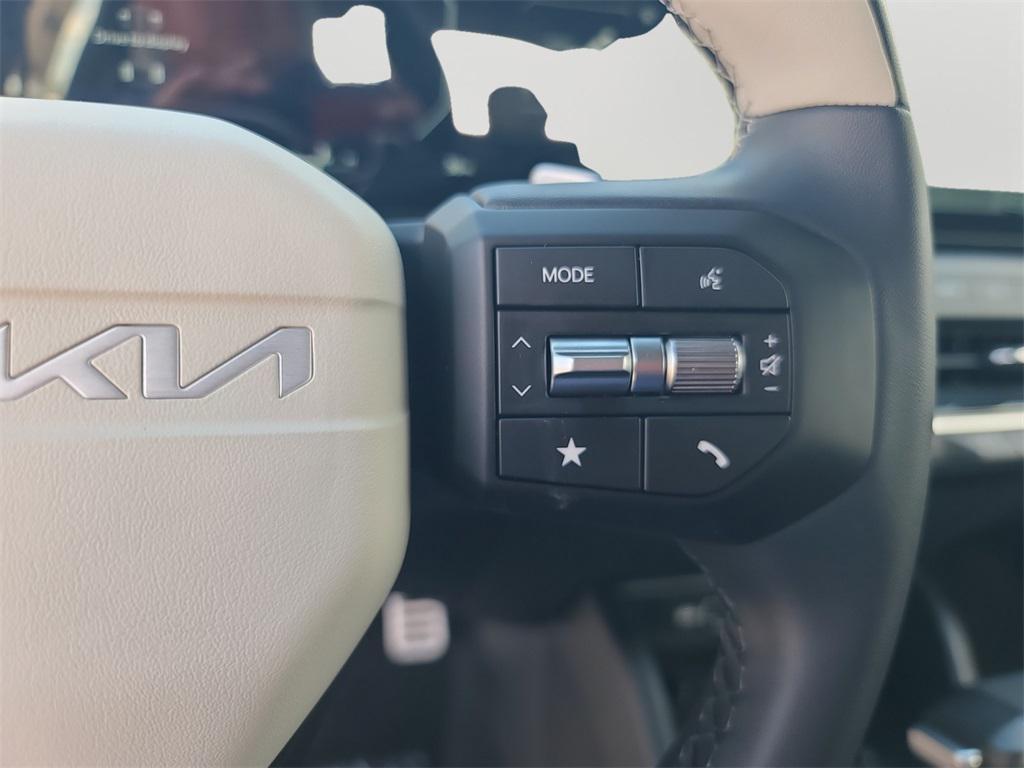 new 2025 Kia K4 car, priced at $28,208