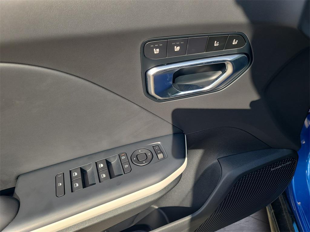 new 2025 Kia K4 car, priced at $28,208