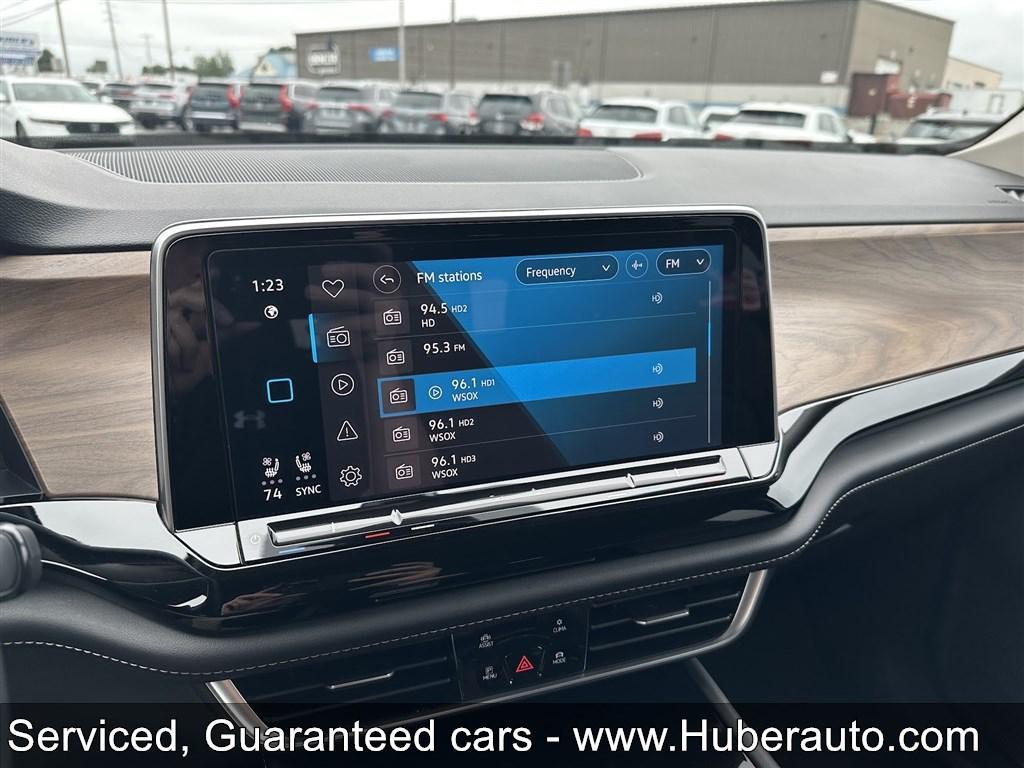 used 2024 Volkswagen Atlas car, priced at $34,900