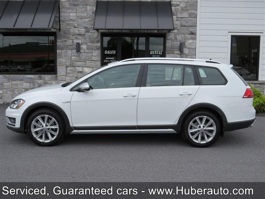 used 2017 Volkswagen Golf Alltrack car, priced at $21,900